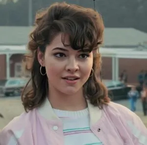 Madelyn Cline joue-t‑elle dans Stranger Things ? Si oui — dans quelle saison et quel(s) épisode(s) la voit‑on ?